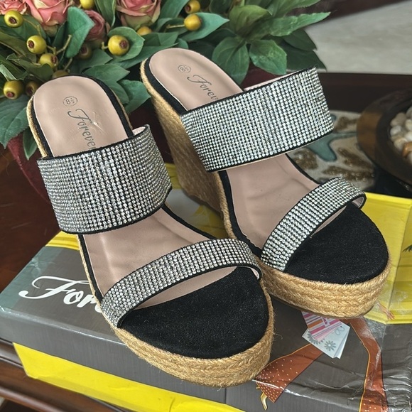 Brand New Black & Silver Crystal Rhinestone Wedge Sandals Sparkly Sexy 4.5” Heel - Picture 2 of 16